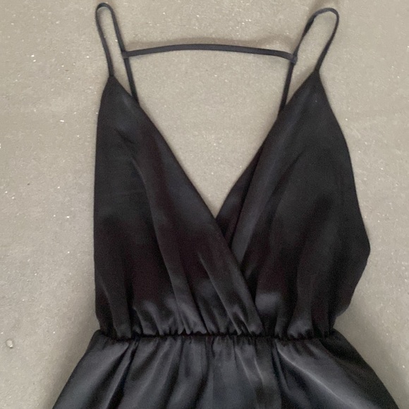 Backless Talula Dress - Picture 7 of 8